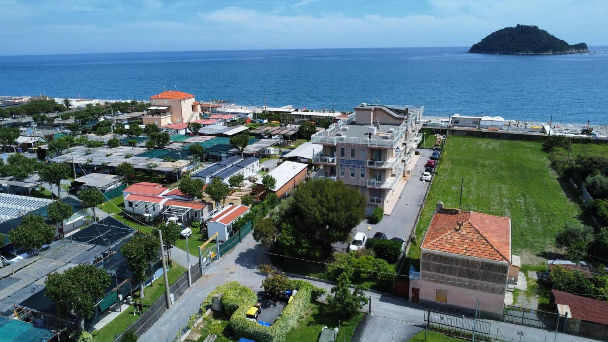 Residence Riviera Albenga Exterior photo